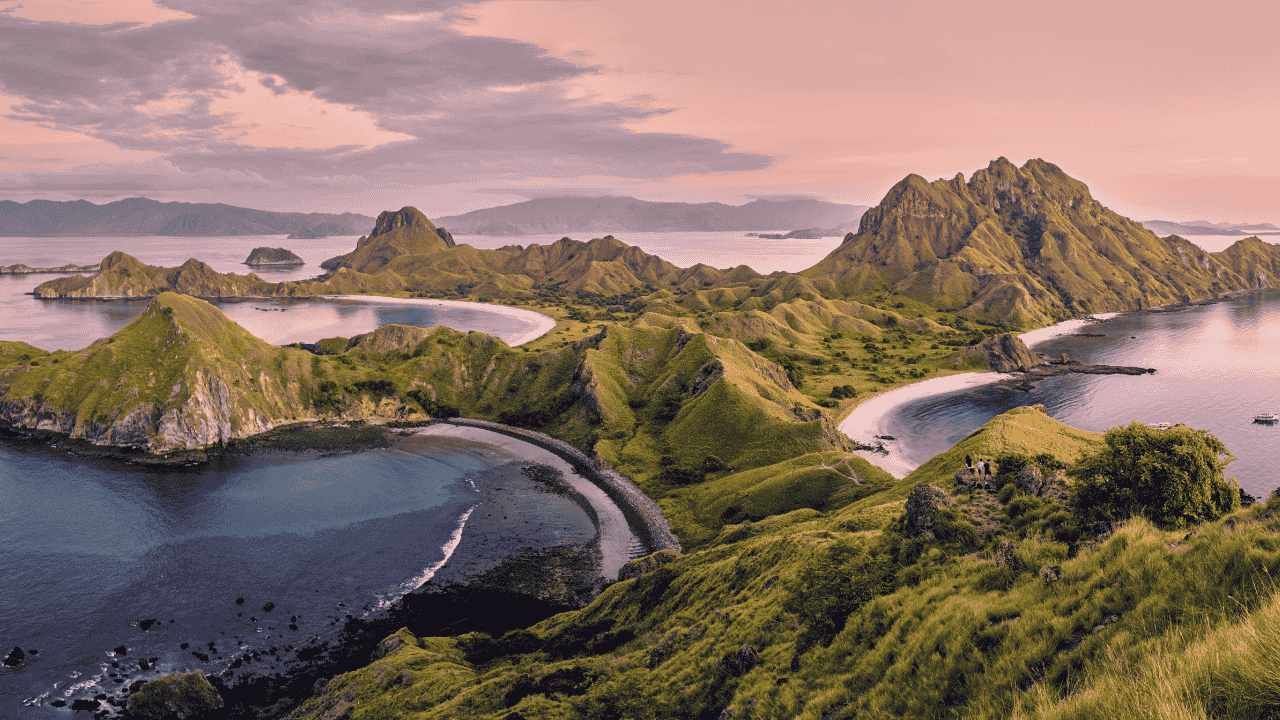 Labuan Bajo, Surga Alam Timur yang Bikin Susah Move On