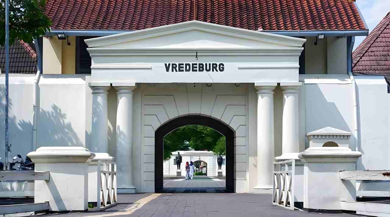 Museum Benteng Vredeburg sebagai Destinasi Wisata Sejarah di Jantung Yogyakarta